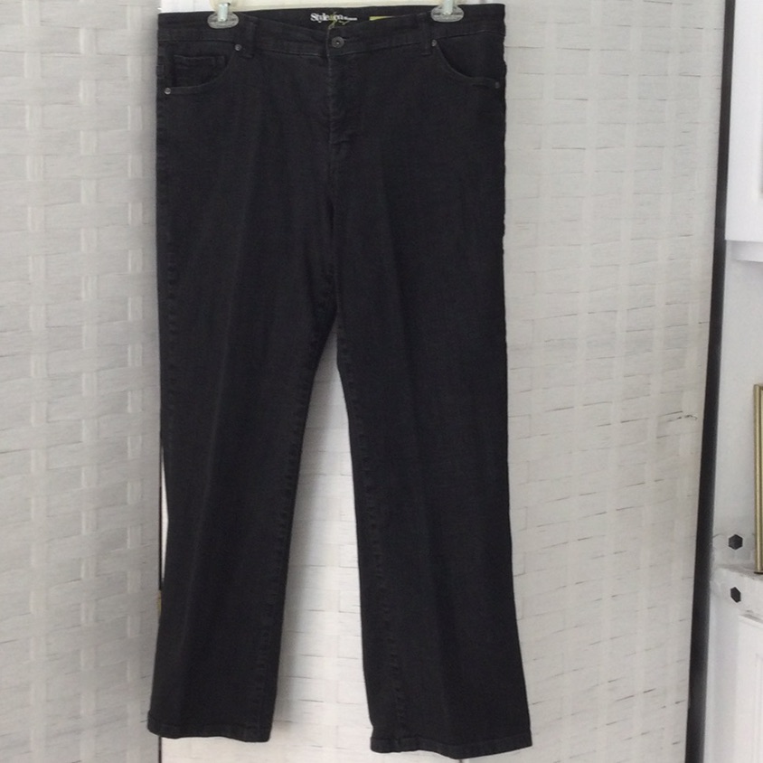 Womens Black StraightLeg Jeans 683
